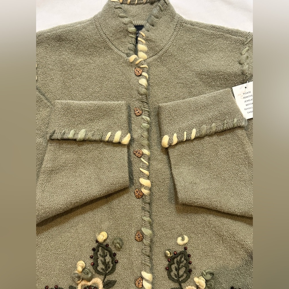 Nordic Design Wool Blend Cardigan Sweater Embroidered Floral Boho Cottagecore - Picture 4 of 14